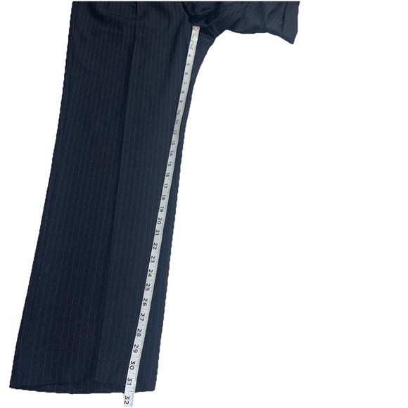 Oleg Cassini Suit Jacket and Pants Men's Sz‎ 40 R, Pants 32/31 Black Pinstripe - Picture 10 of 10